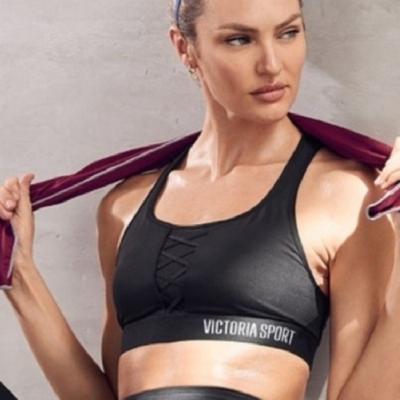 Victoria’s Secret The Player Black Racerback Sports Bra - Picture 1 of 5